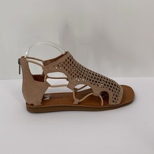Lucky Brand Bartega sandal gladiator shoe perforated tan suede bootie peeptoe 6